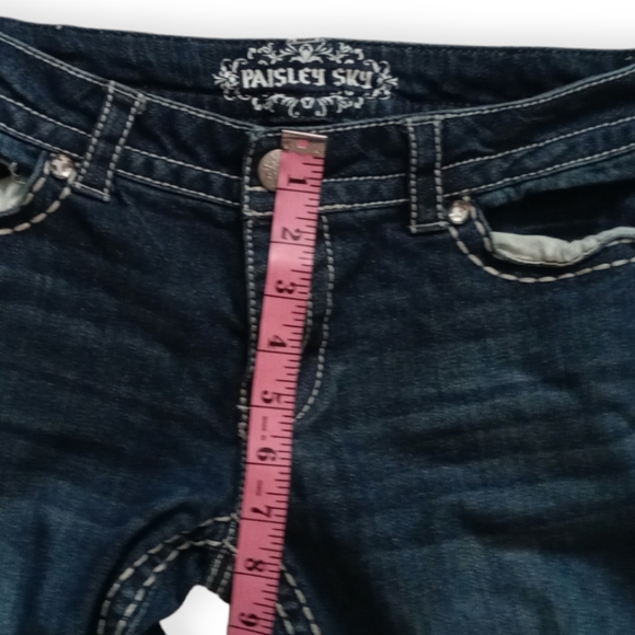 PAISLEY SKY WOMEN'S  BOOTS CUT JEANS. SIZE 6. COLOR BLUE. - Picture 3 of 12